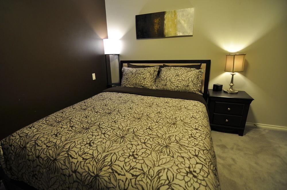 Cornerstone Bed And Breakfast Revelstoke Exterior foto