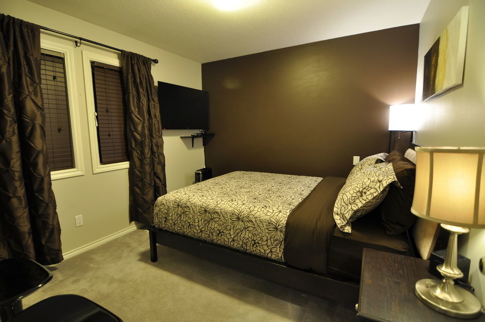Cornerstone Bed And Breakfast Revelstoke Exterior foto